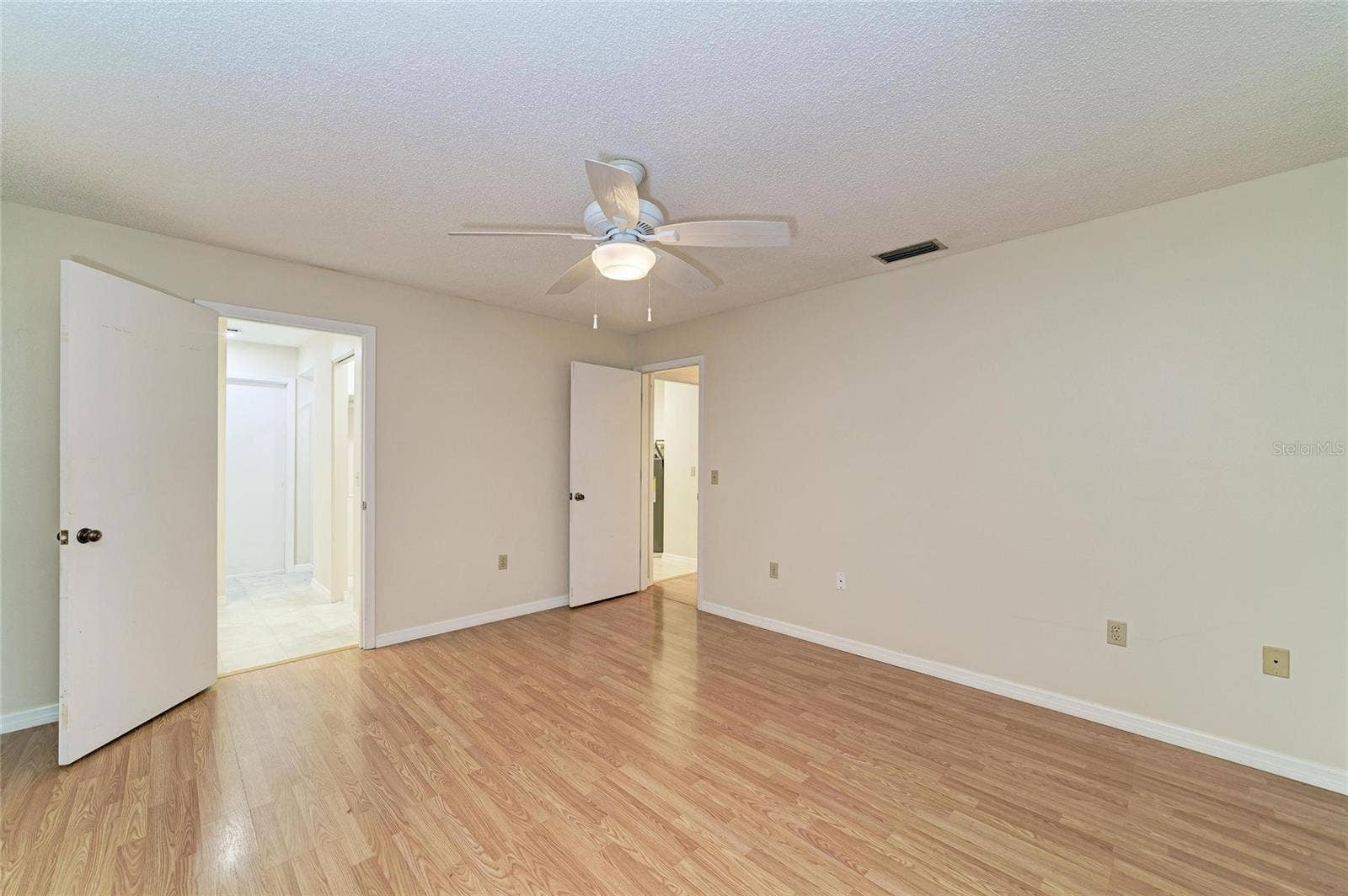 4205 4TH AVENUE W, Bradenton, FL 34209