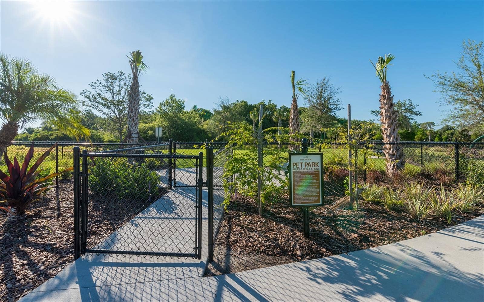 11013 FIELDSTONE DRIVE, Palmetto, FL 34221 11013 FIELDSTONE DRIVE, Palmetto, FL 34221