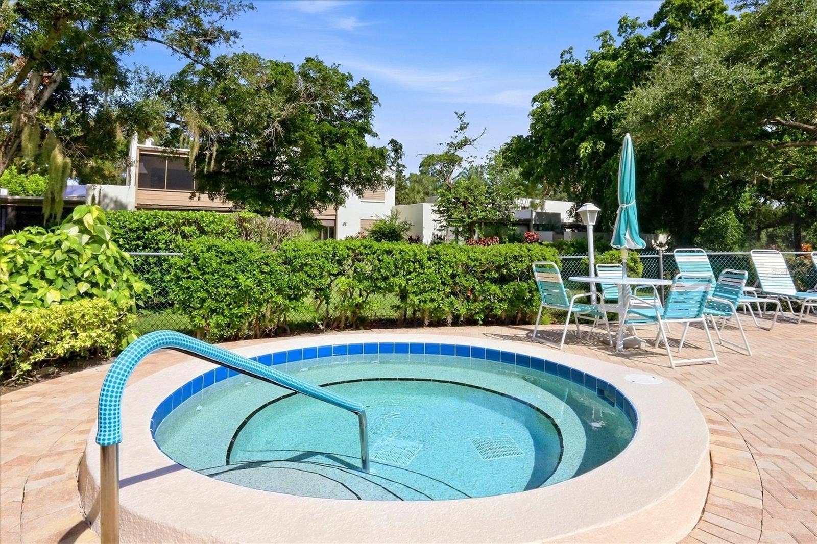 753 OAKVIEW DRIVE, Bradenton, FL 34210 753 OAKVIEW DRIVE, Bradenton, FL 34210