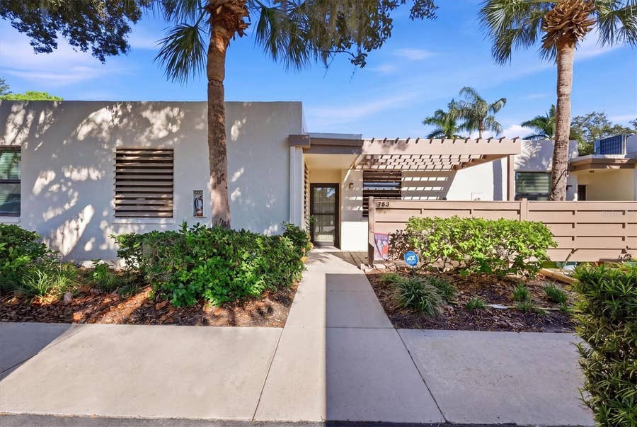 Property photo for 753 OAKVIEW DRIVE, Bradenton, FL