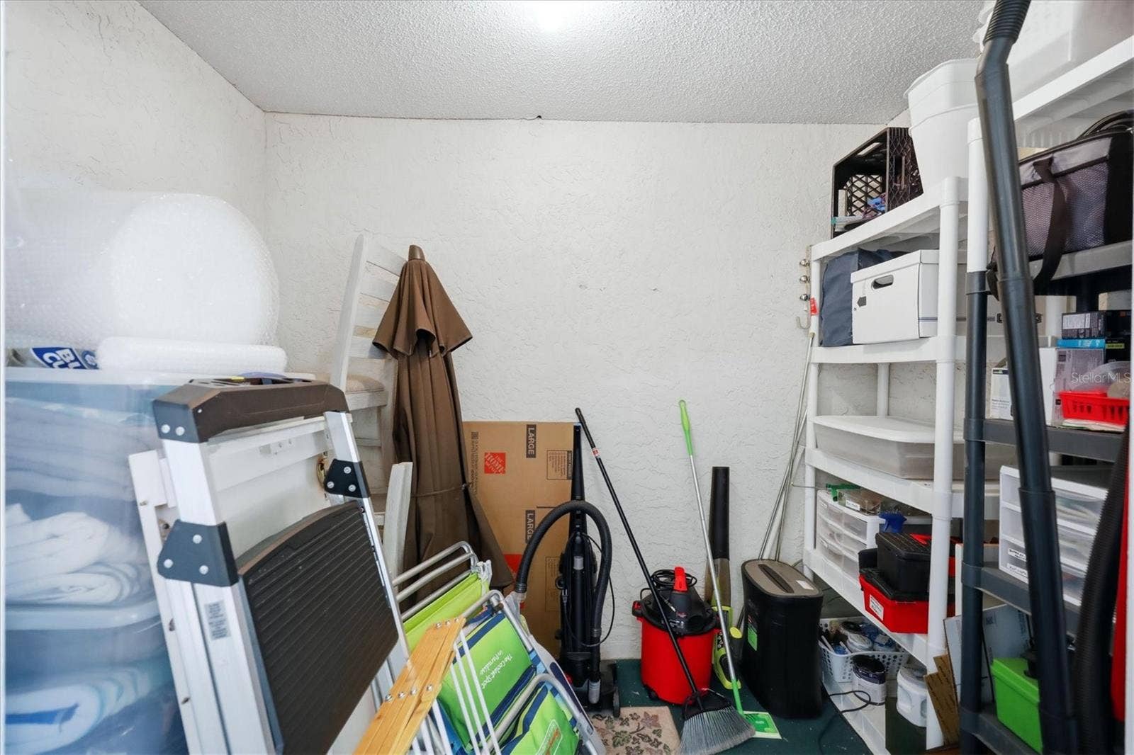 753 OAKVIEW DRIVE, Bradenton, FL 34210 Storage