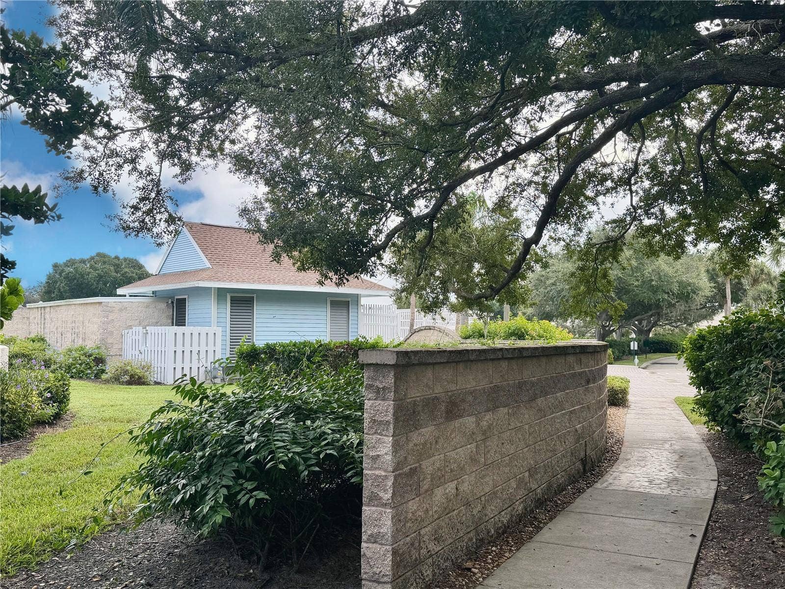 4621 HIDDEN VIEW PLACE, #27, Sarasota, FL 34235
