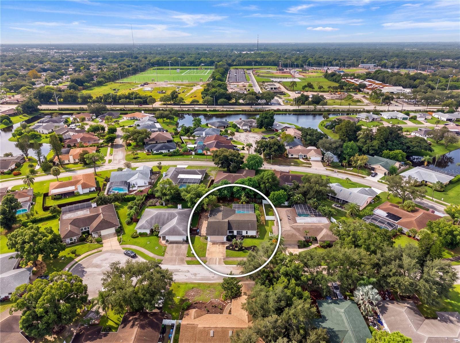 2014 COUNTRY MEADOWS LANE, Sarasota, FL 34235