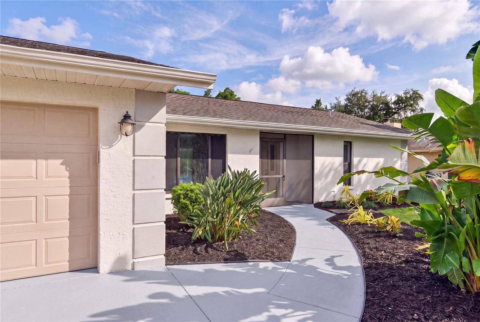 2014 COUNTRY MEADOWS LANE, Sarasota, FL 34235