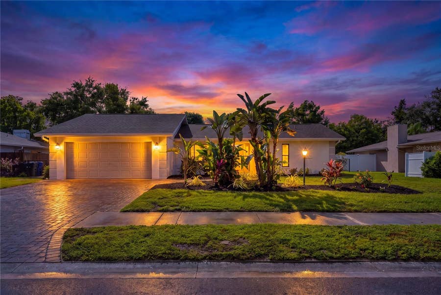 Property photo for 2014 COUNTRY MEADOWS LANE, Sarasota, FL
