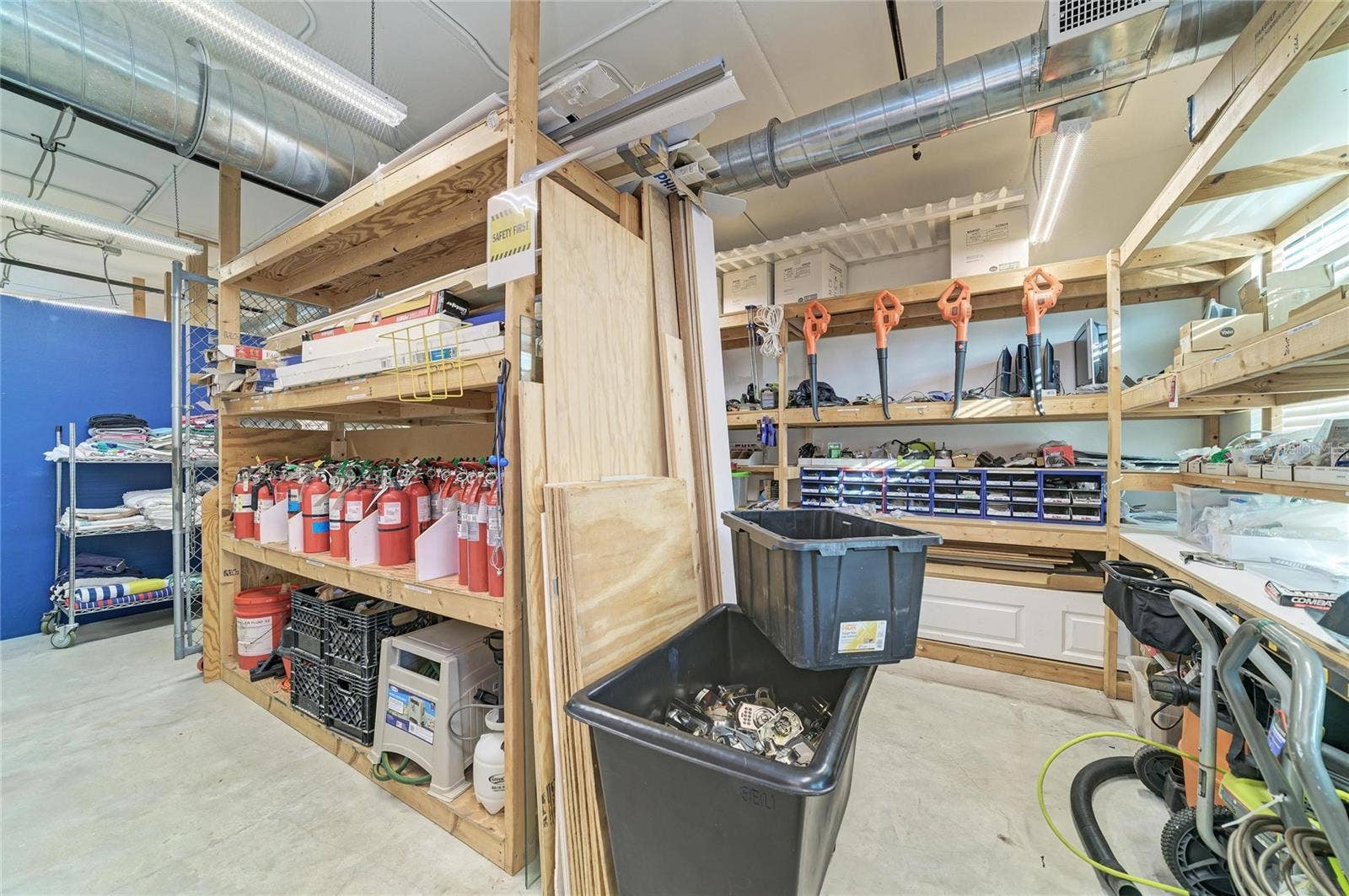 3004 AVENUE C, Holmes Beach, FL 34217 Second level - Maintenance storage