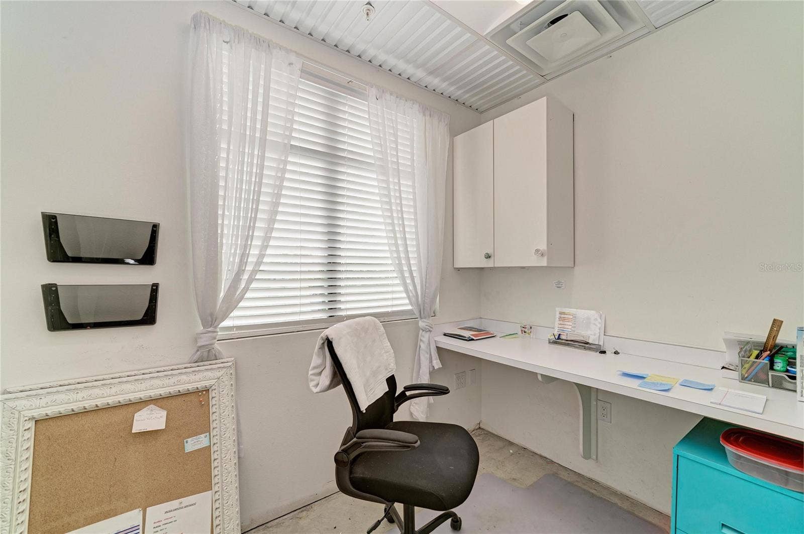 3004 AVENUE C, Holmes Beach, FL 34217 Second Level - Office 2