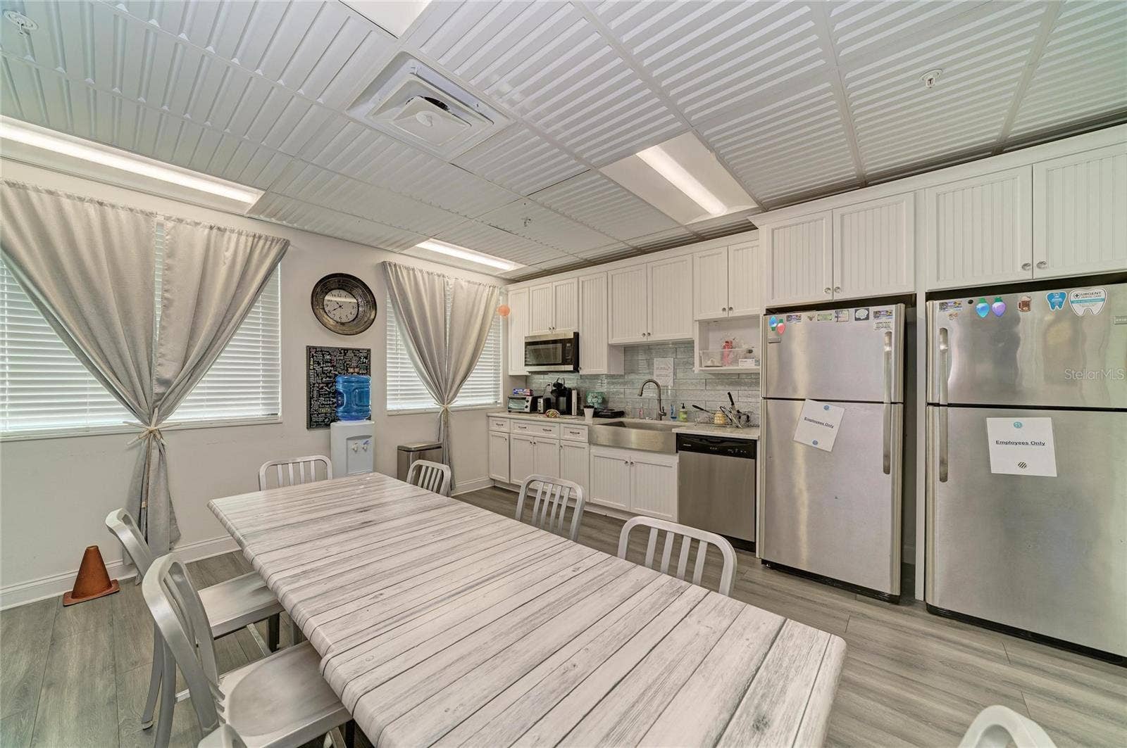 3004 AVENUE C, Holmes Beach, FL 34217 Third level - kitchen-break room