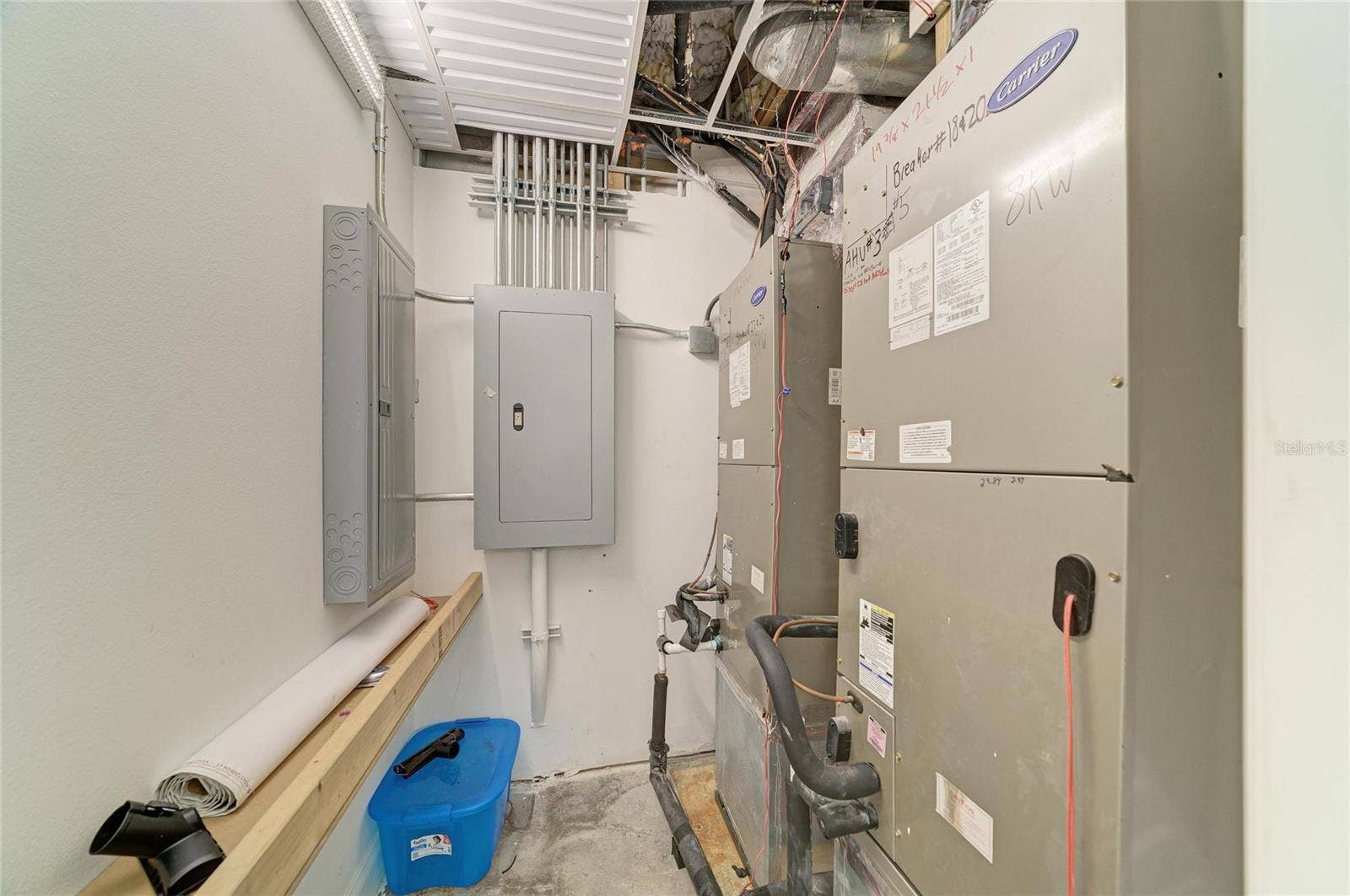 3004 AVENUE C, Holmes Beach, FL 34217 Third level - HVAC room