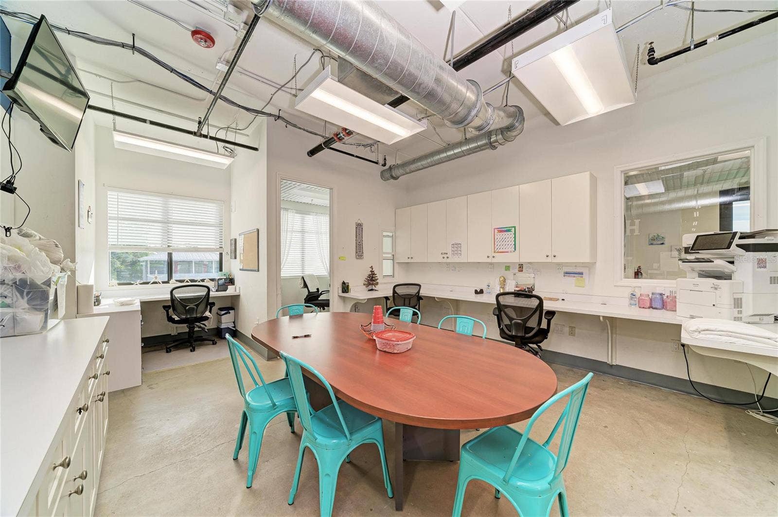 3004 AVENUE C, Holmes Beach, FL 34217 Second Level - offices