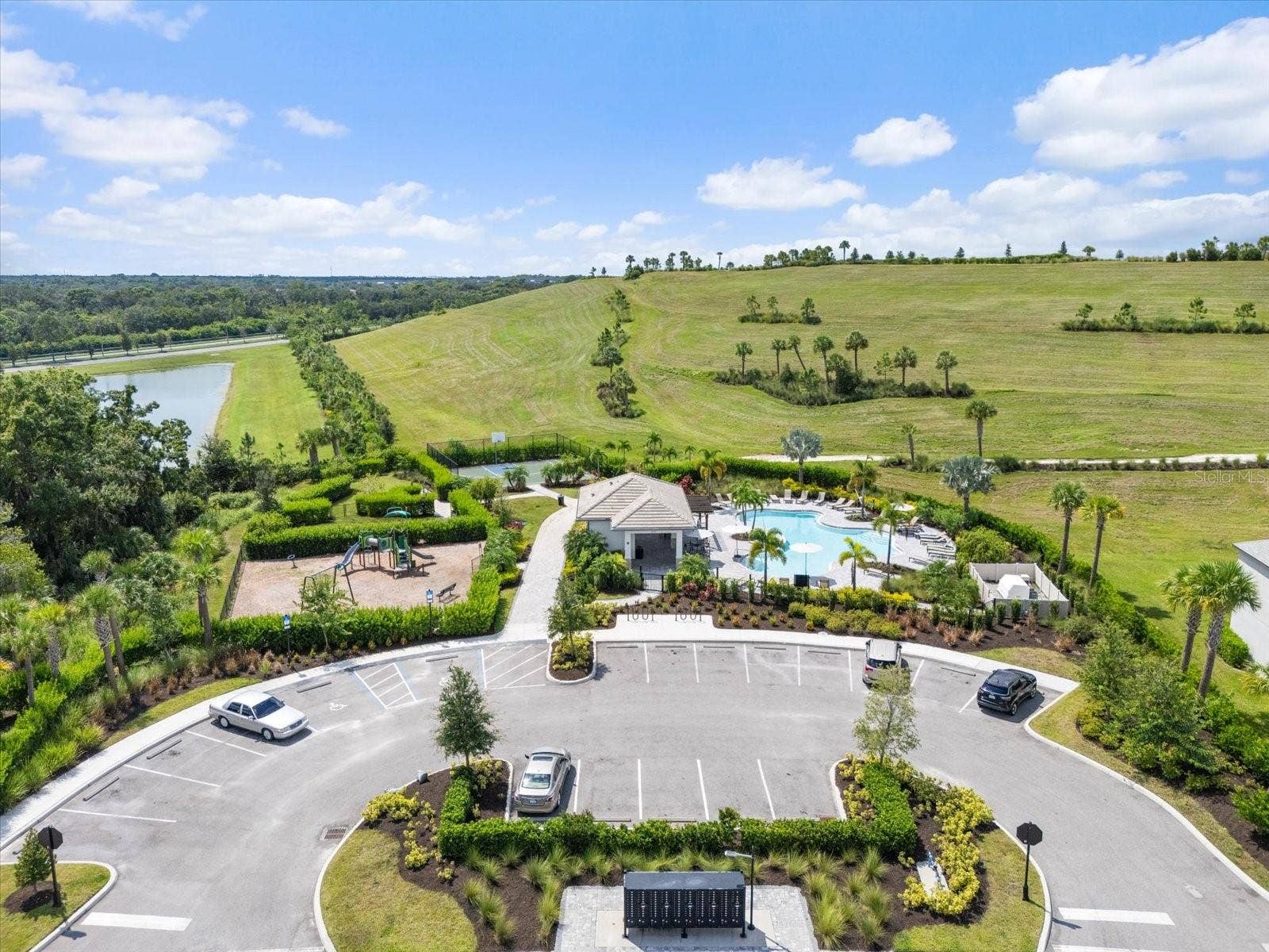 6326 GRANDVIEW HILL COURT, Bradenton, FL 34203