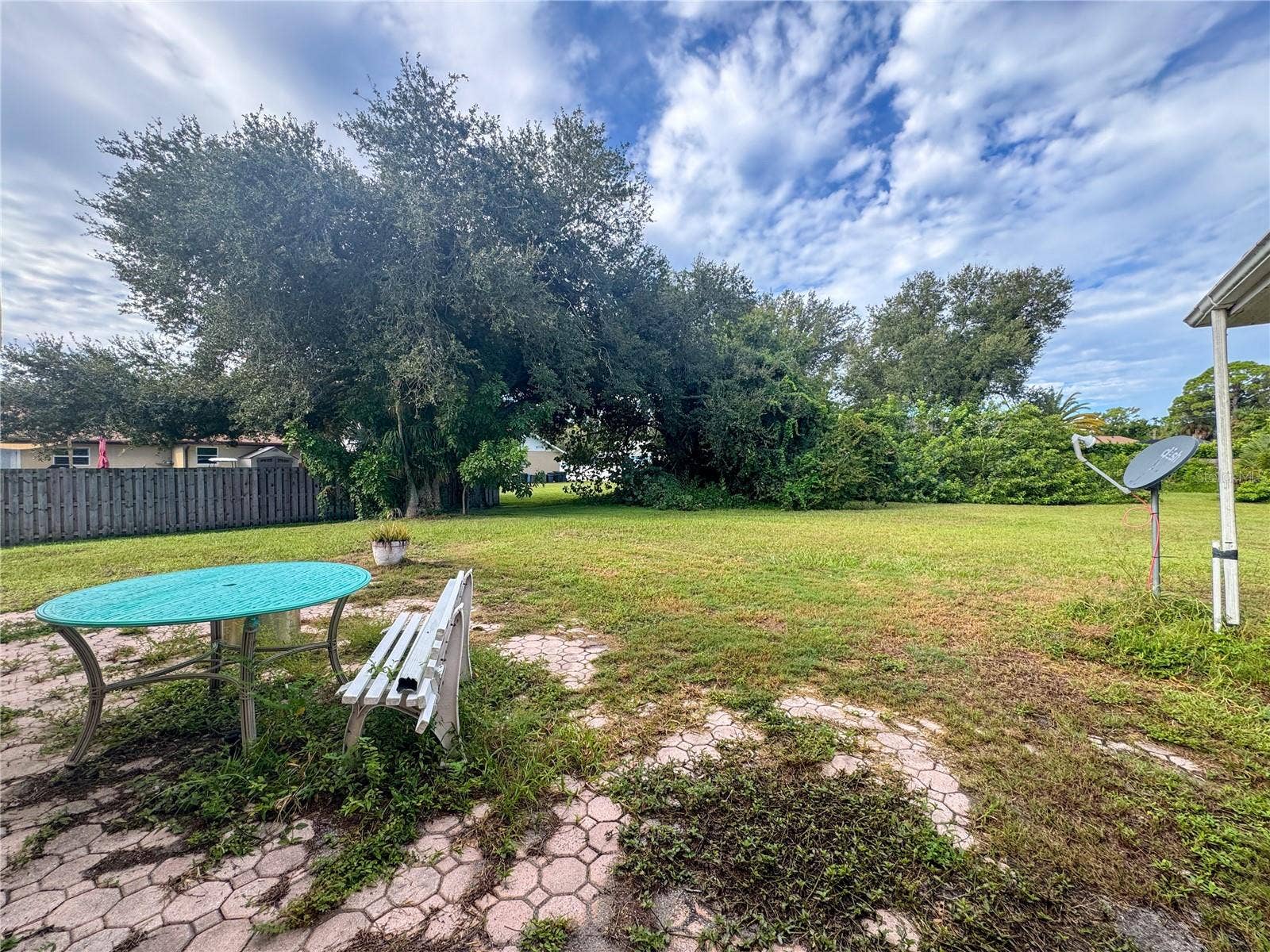 1205 SUNSET AVENUE, Nokomis, FL 34275