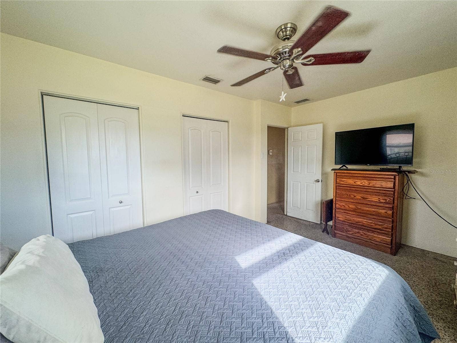 1205 SUNSET AVENUE, Nokomis, FL 34275
