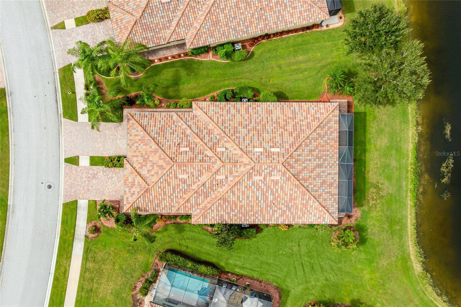 20297 TESORO DR, Venice, FL 34293 20297 TESORO DR, Venice, FL 34293