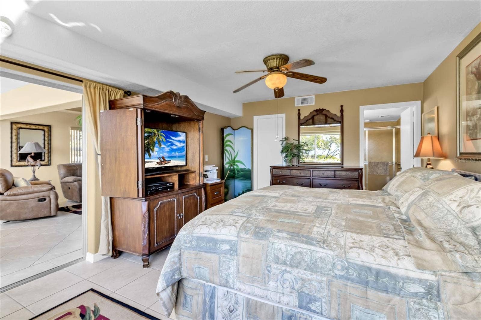 4704 INDEPENDENCE DRIVE, #4704, Bradenton, FL 34210 4704 INDEPENDENCE DRIVE, #4704, Bradenton, FL 34210