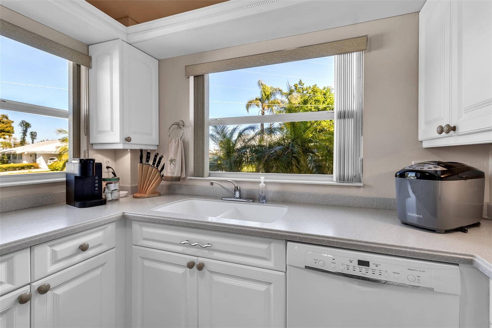 4704 INDEPENDENCE DRIVE, #4704, Bradenton, FL 34210 4704 INDEPENDENCE DRIVE, #4704, Bradenton, FL 34210