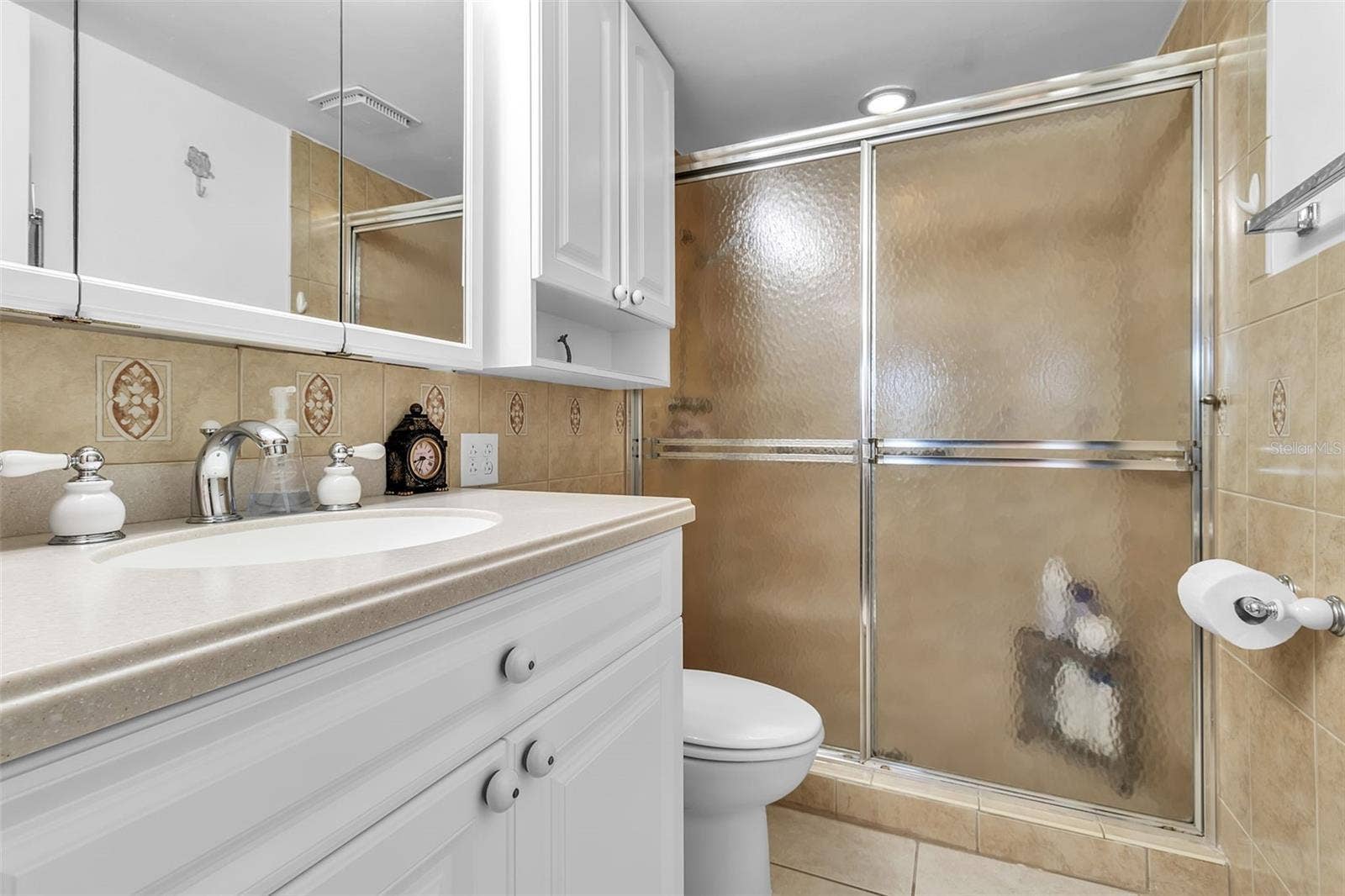 4704 INDEPENDENCE DRIVE, #4704, Bradenton, FL 34210 4704 INDEPENDENCE DRIVE, #4704, Bradenton, FL 34210