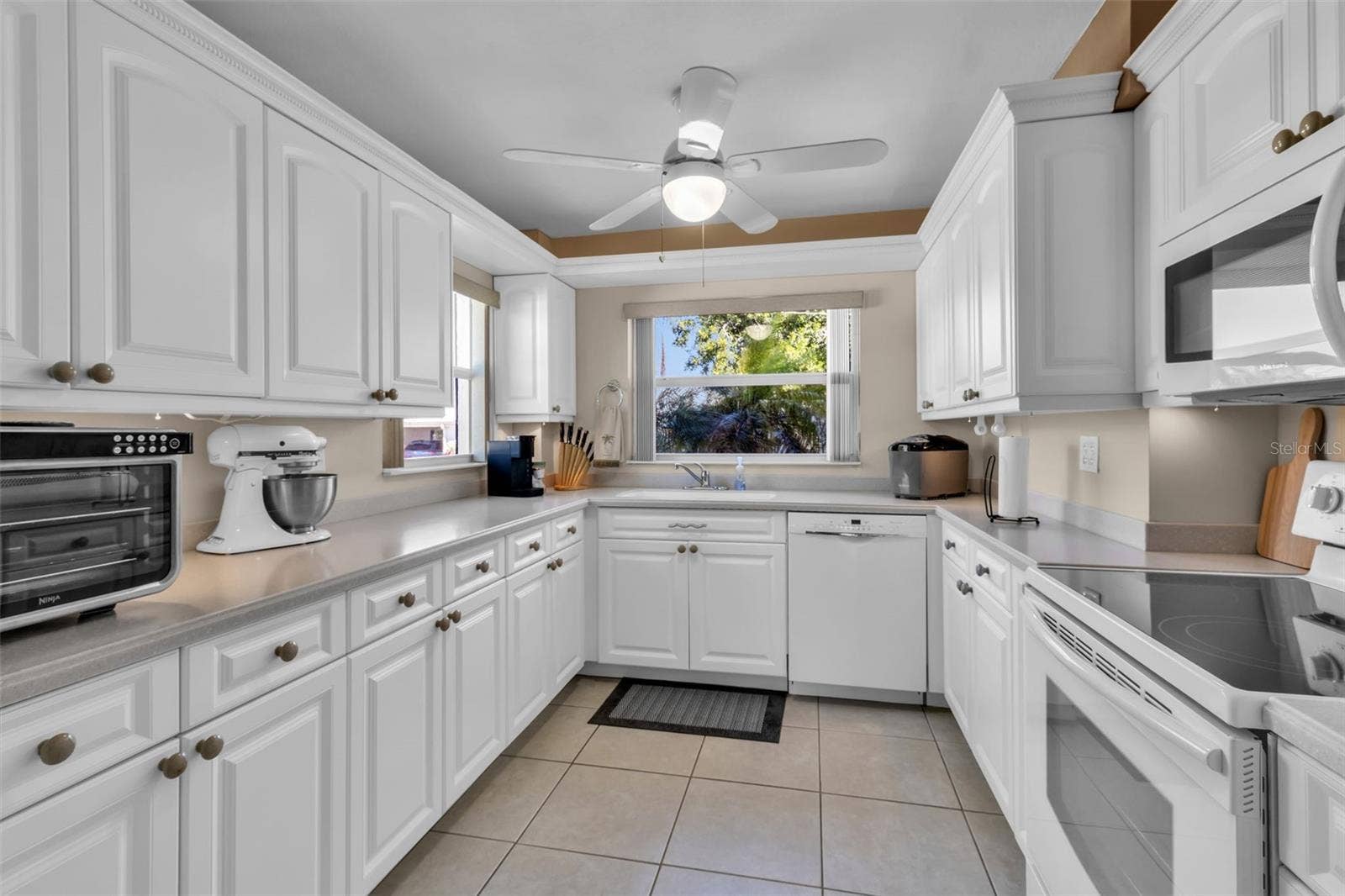 4704 INDEPENDENCE DRIVE, #4704, Bradenton, FL 34210 4704 INDEPENDENCE DRIVE, #4704, Bradenton, FL 34210