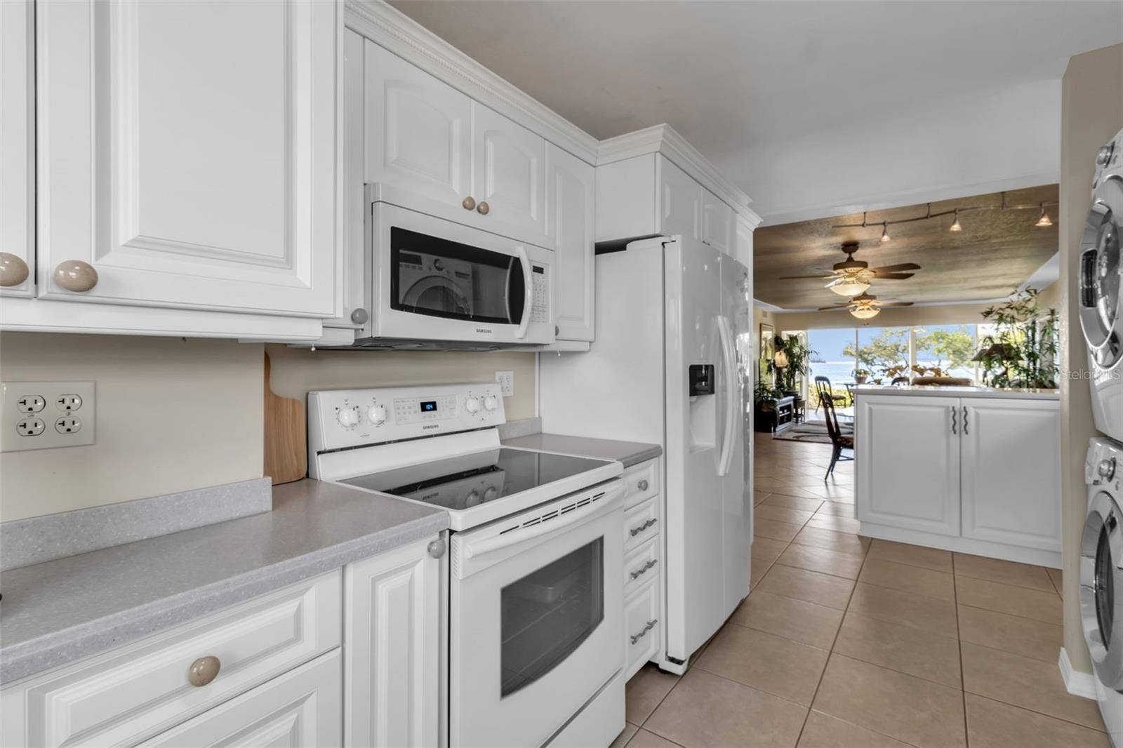 4704 INDEPENDENCE DRIVE, #4704, Bradenton, FL 34210 4704 INDEPENDENCE DRIVE, #4704, Bradenton, FL 34210