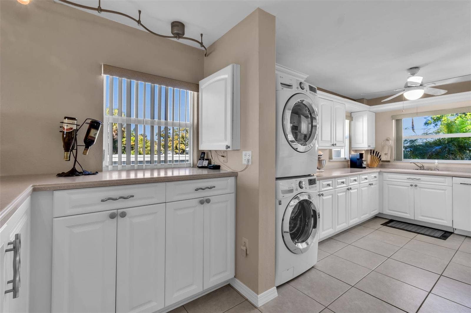4704 INDEPENDENCE DRIVE, #4704, Bradenton, FL 34210 4704 INDEPENDENCE DRIVE, #4704, Bradenton, FL 34210