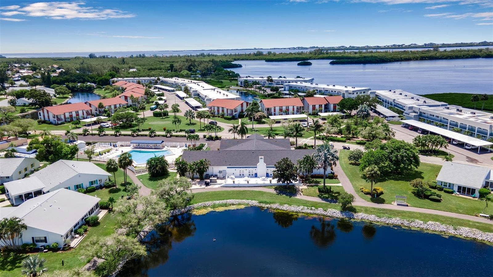 4704 INDEPENDENCE DRIVE, #4704, Bradenton, FL 34210 4704 INDEPENDENCE DRIVE, #4704, Bradenton, FL 34210