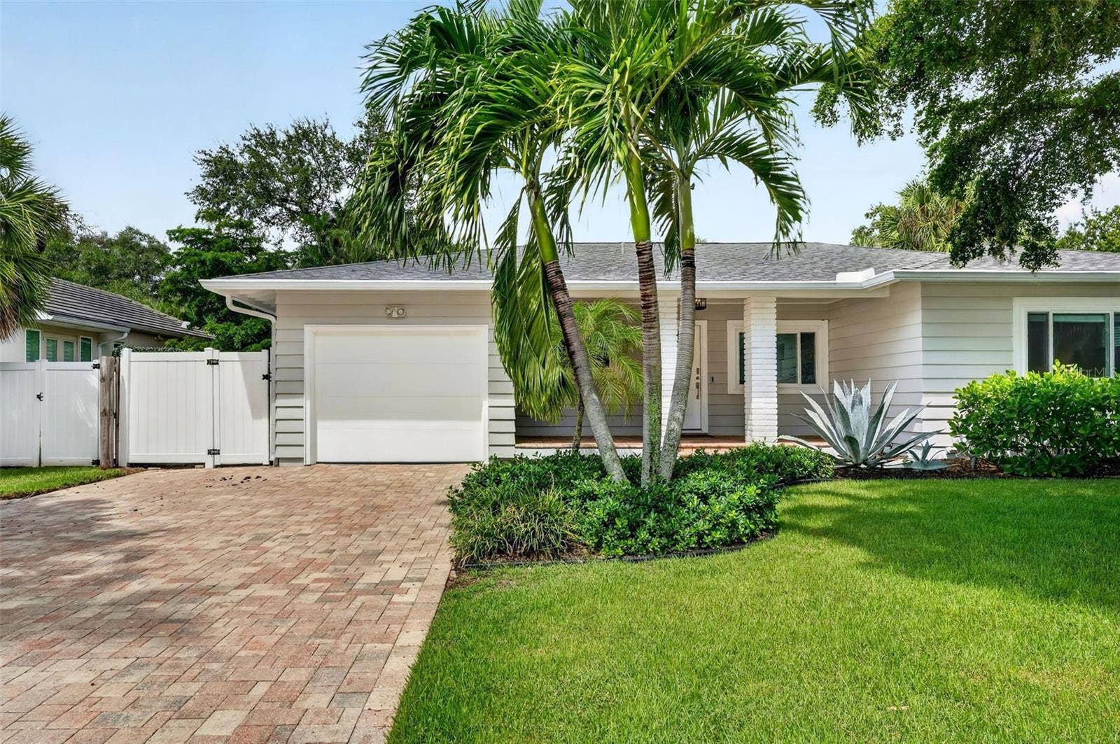 1965 HIBISCUS STREET, Sarasota, FL 34239