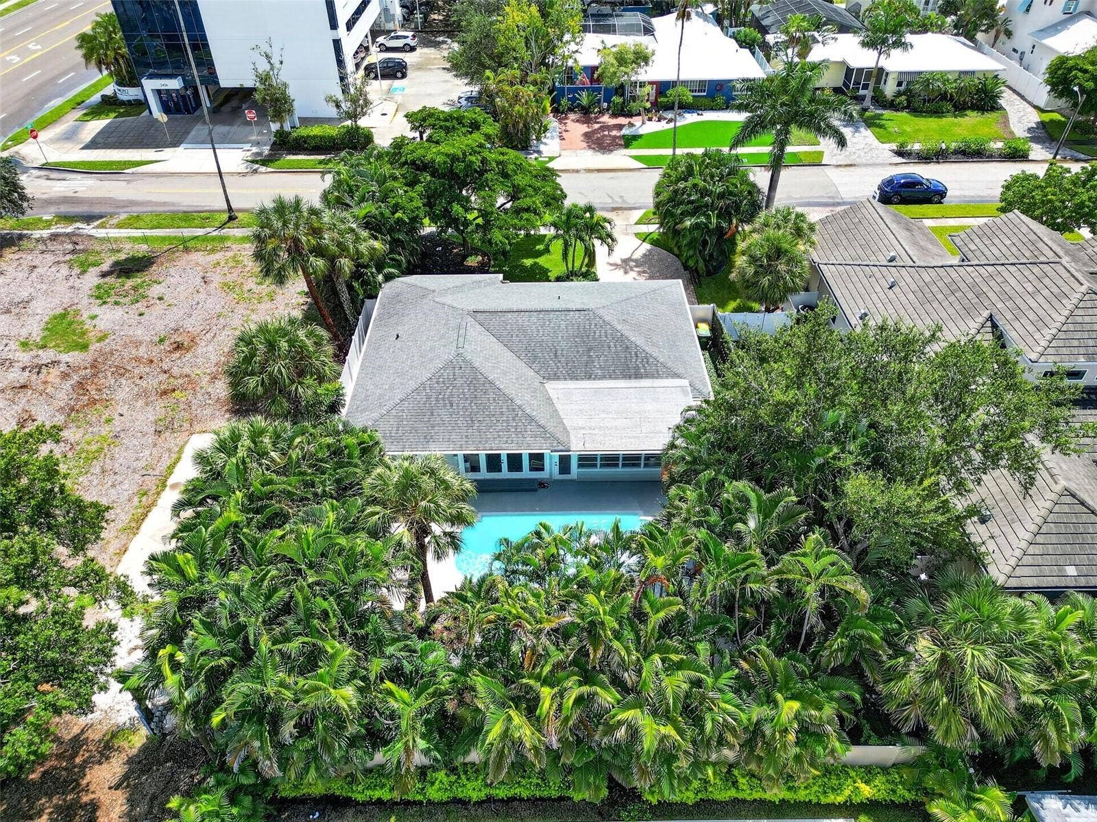1965 HIBISCUS STREET, Sarasota, FL 34239