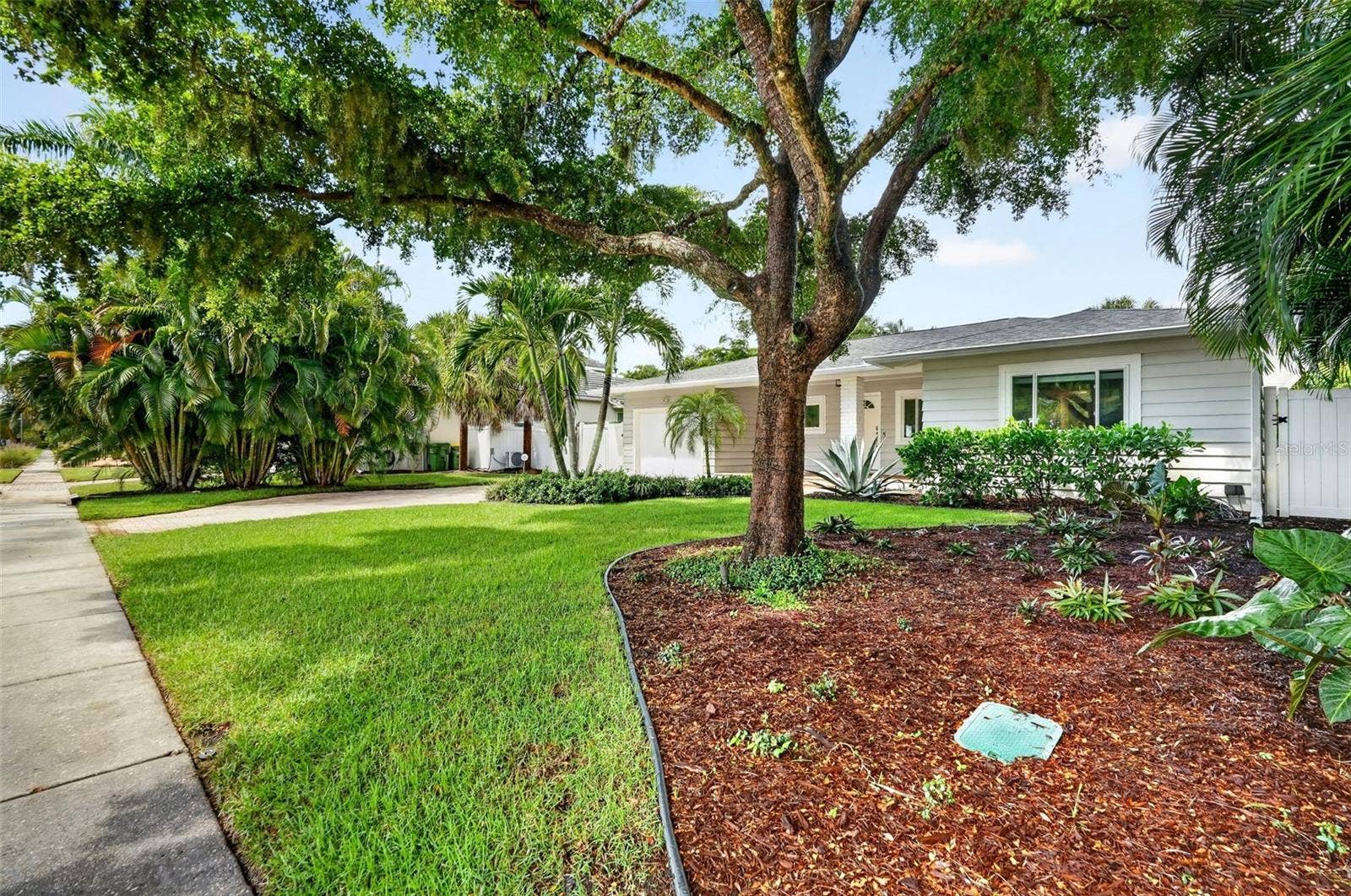 1965 HIBISCUS STREET, Sarasota, FL 34239
