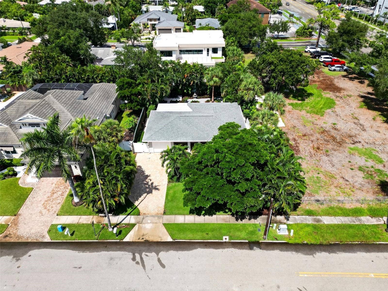 1965 HIBISCUS STREET, Sarasota, FL 34239