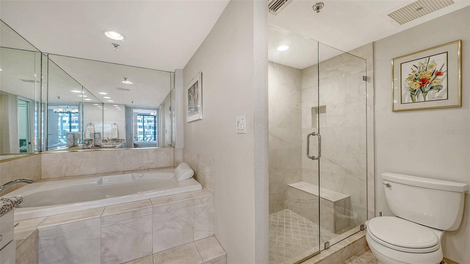1445 GULF OF MEXICO DRIVE, #101, Longboat Key, FL 34228 1445 GULF OF MEXICO DRIVE, #101, Longboat Key, FL 34228