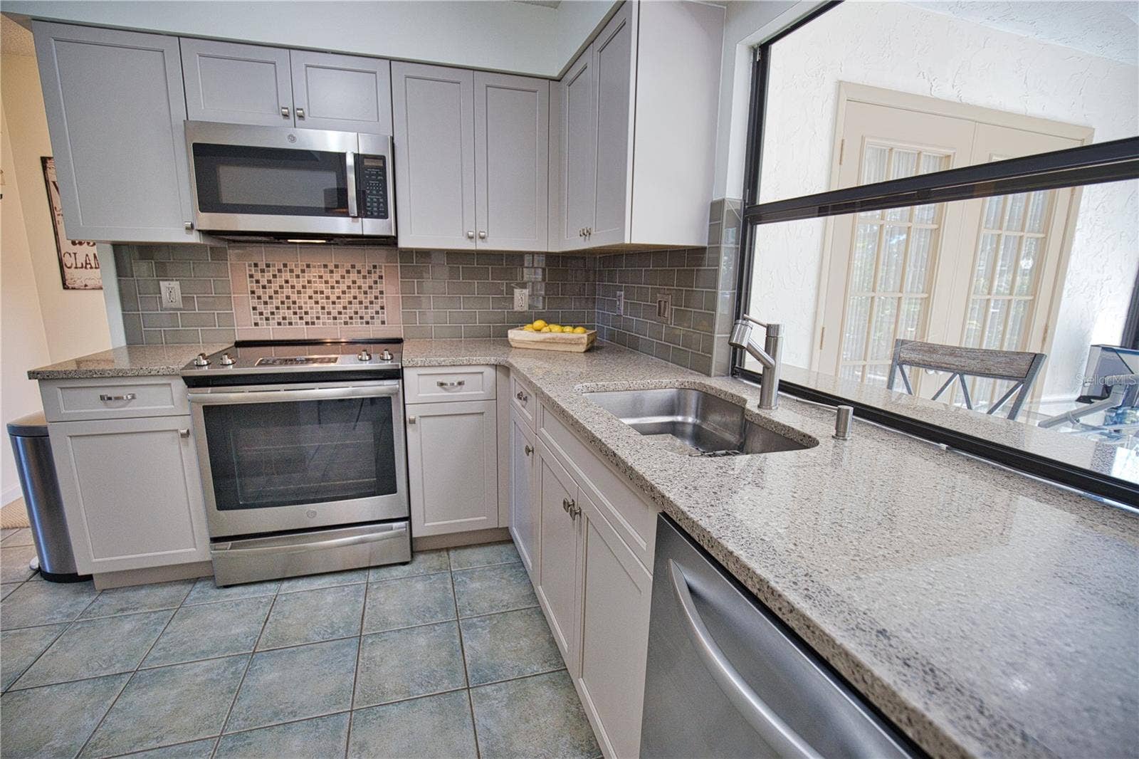 32 INLETS BOULEVARD, #32, Nokomis, FL 34275 32 INLETS BOULEVARD, #32, Nokomis, FL 34275