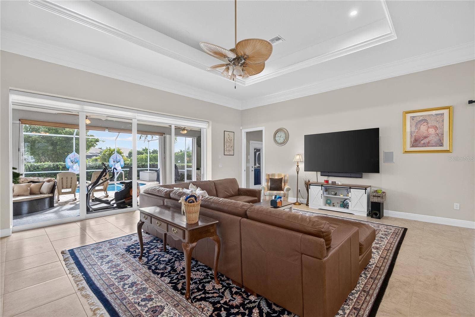 434 E CASHEW, Punta Gorda, FL 33955 Living Room
