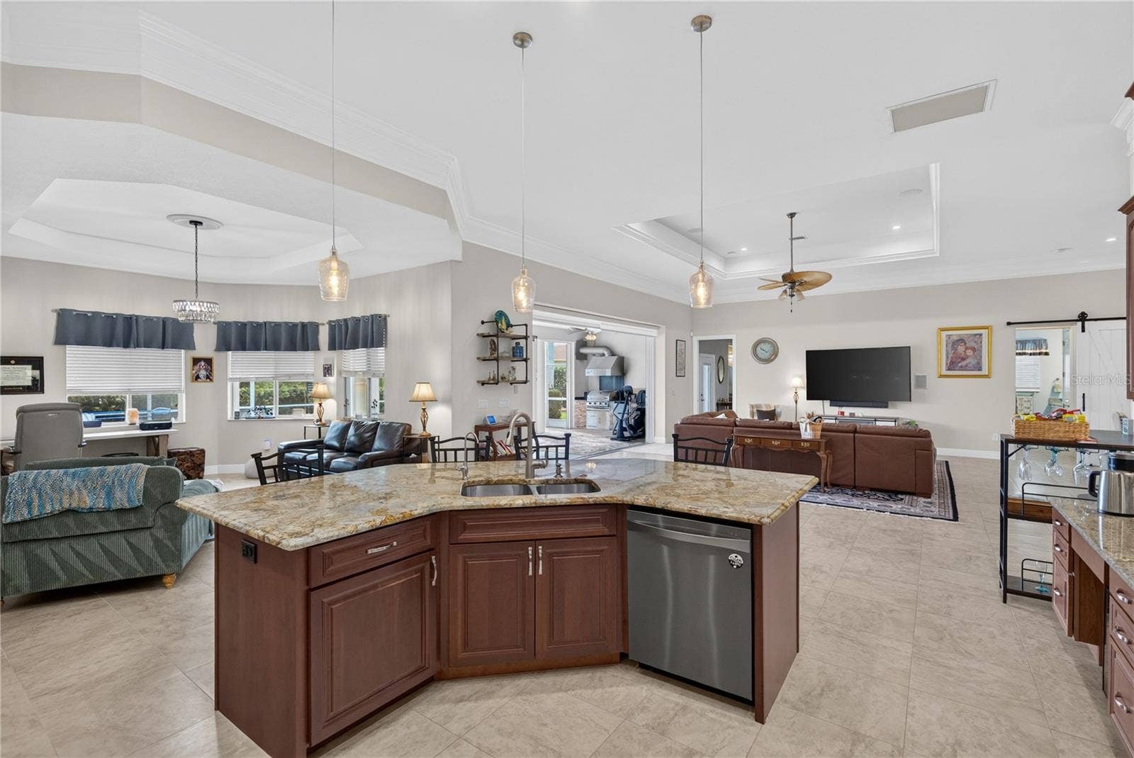 434 E CASHEW, Punta Gorda, FL 33955 Kitchen