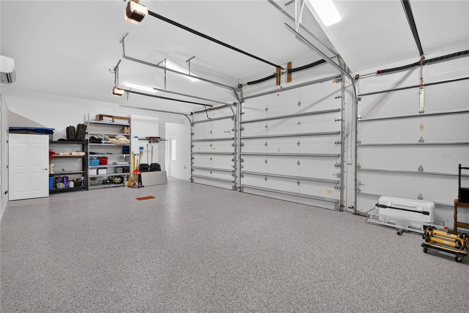 434 E CASHEW, Punta Gorda, FL 33955 3 Car Garage with RV Space