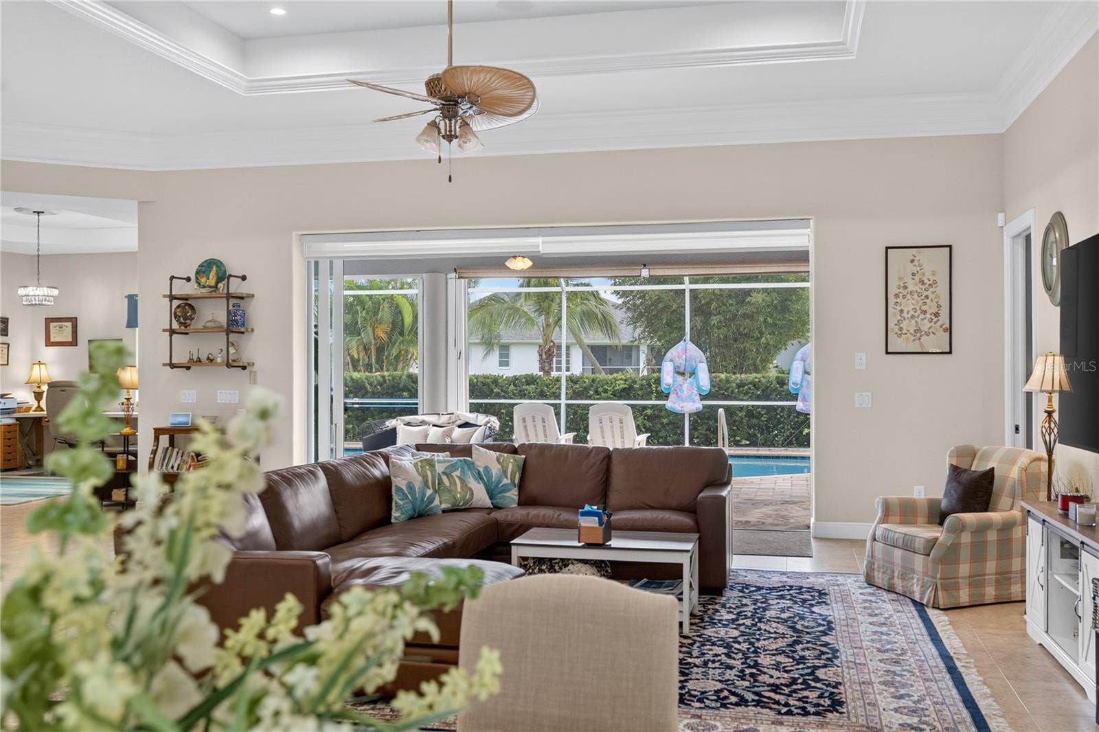 434 E CASHEW, Punta Gorda, FL 33955 Living Room
