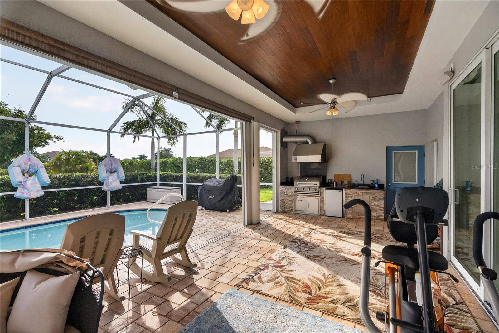 434 E CASHEW, Punta Gorda, FL 33955 Lanai