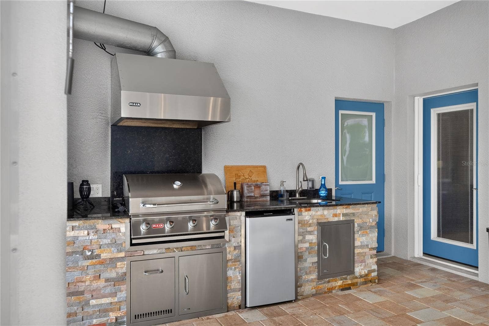 434 E CASHEW, Punta Gorda, FL 33955 Outdoor Kitchen