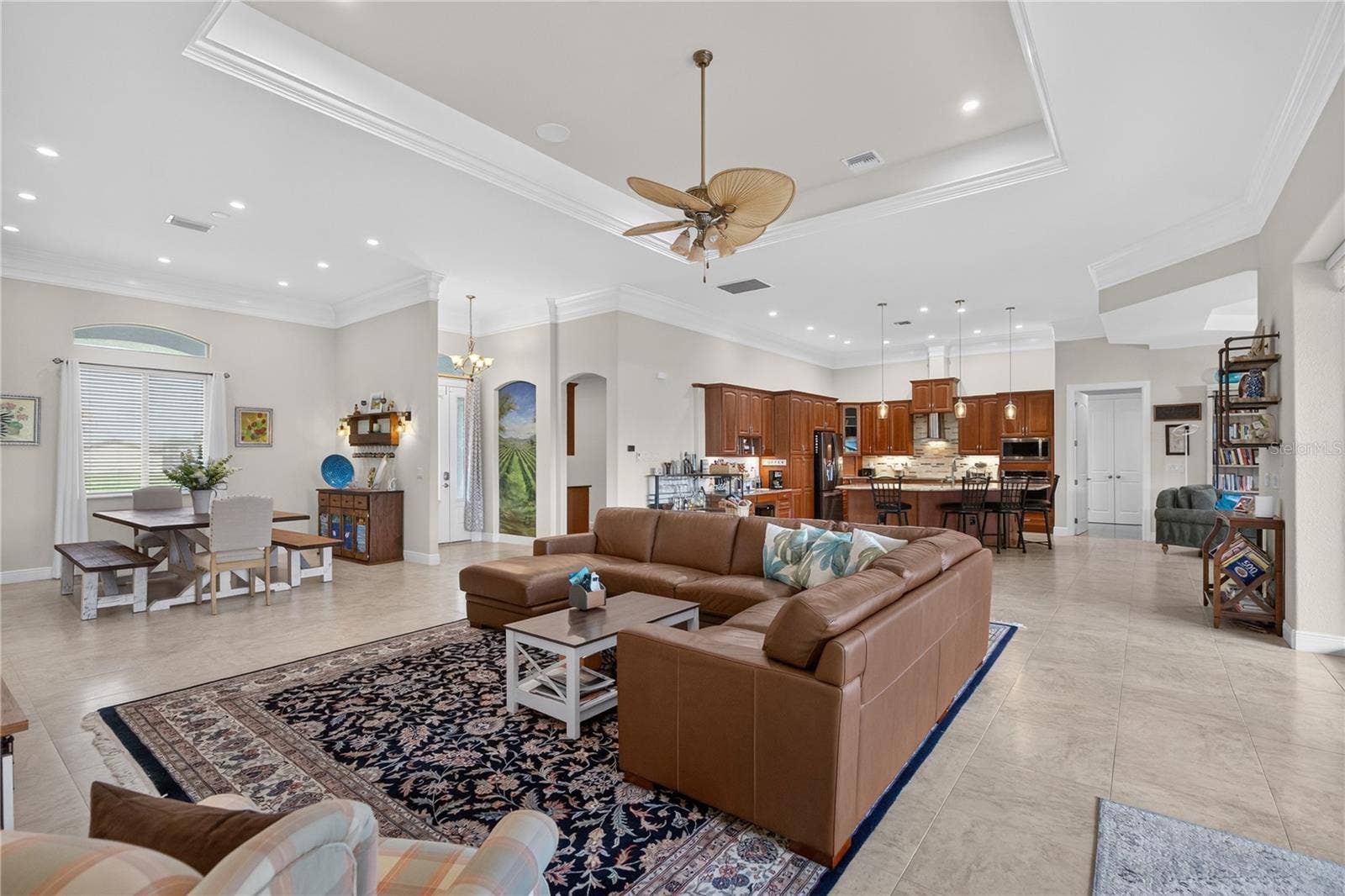 434 E CASHEW, Punta Gorda, FL 33955 Living Room