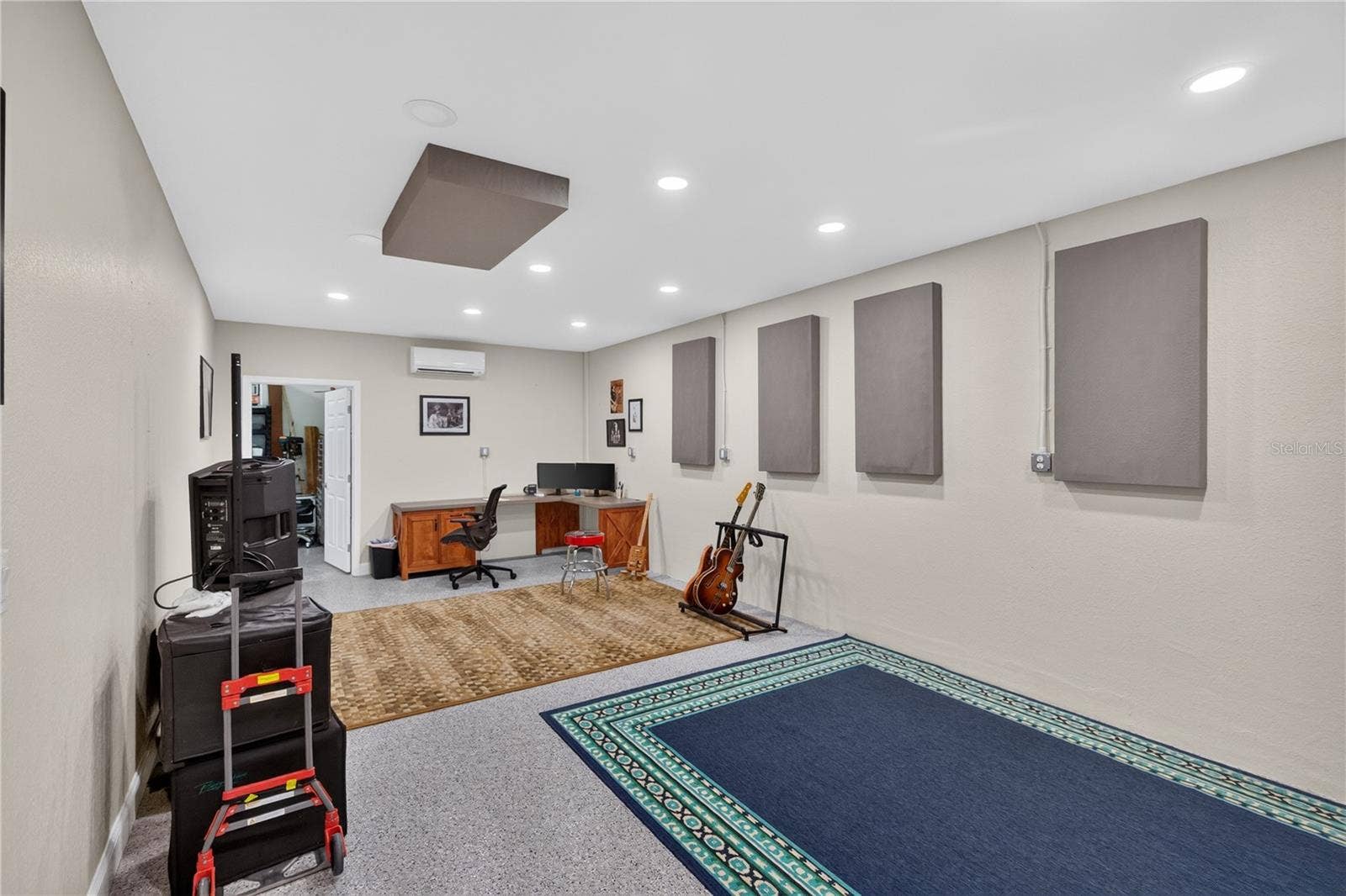 434 E CASHEW, Punta Gorda, FL 33955 Studio