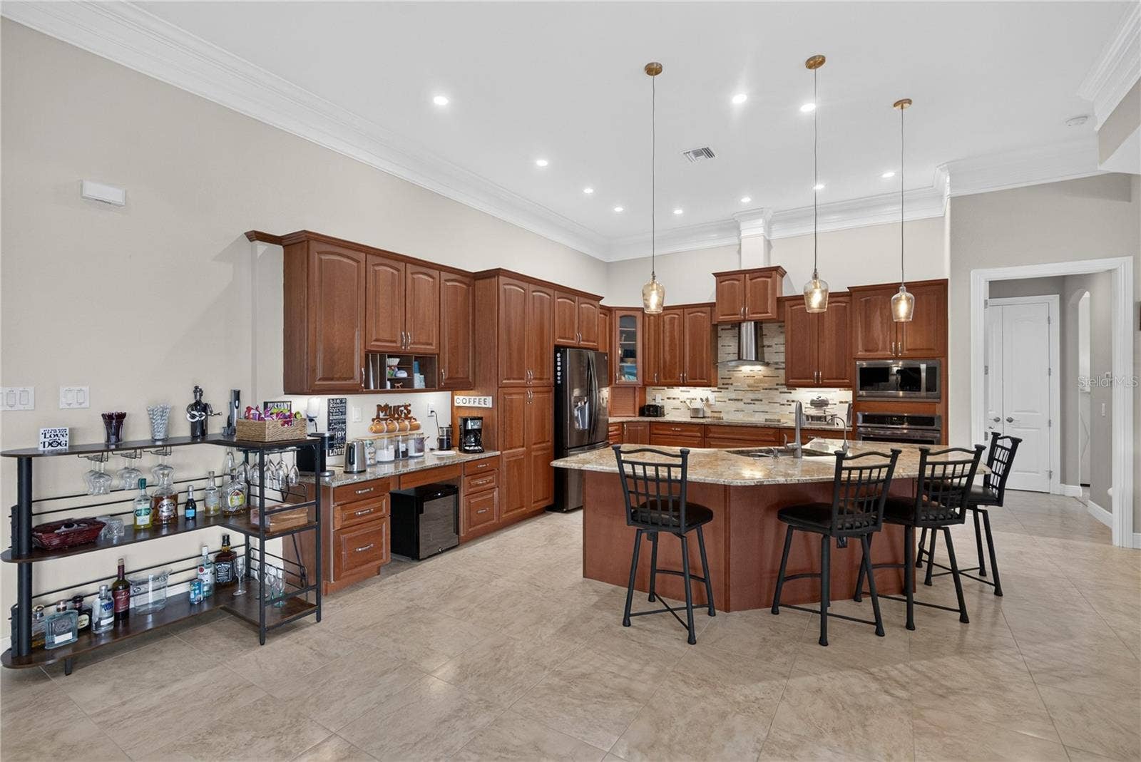 434 E CASHEW, Punta Gorda, FL 33955 Kitchen