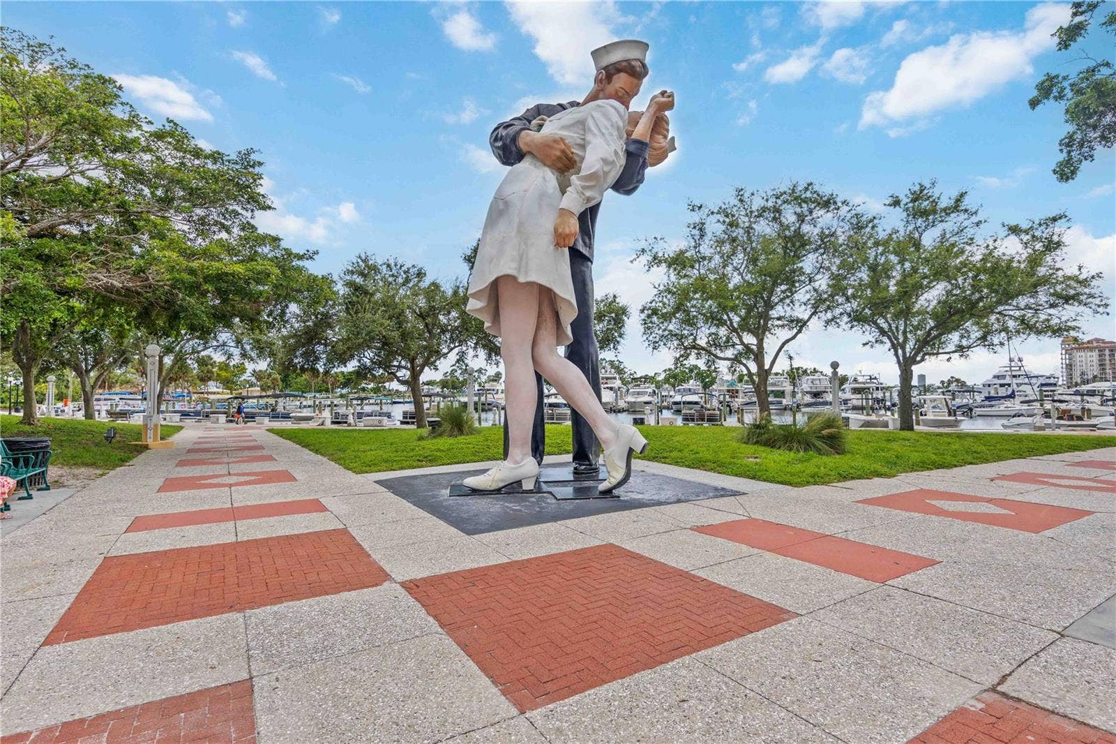 1802 ROBINHOOD STREET, Sarasota, FL 34231 1802 ROBINHOOD STREET, Sarasota, FL 34231