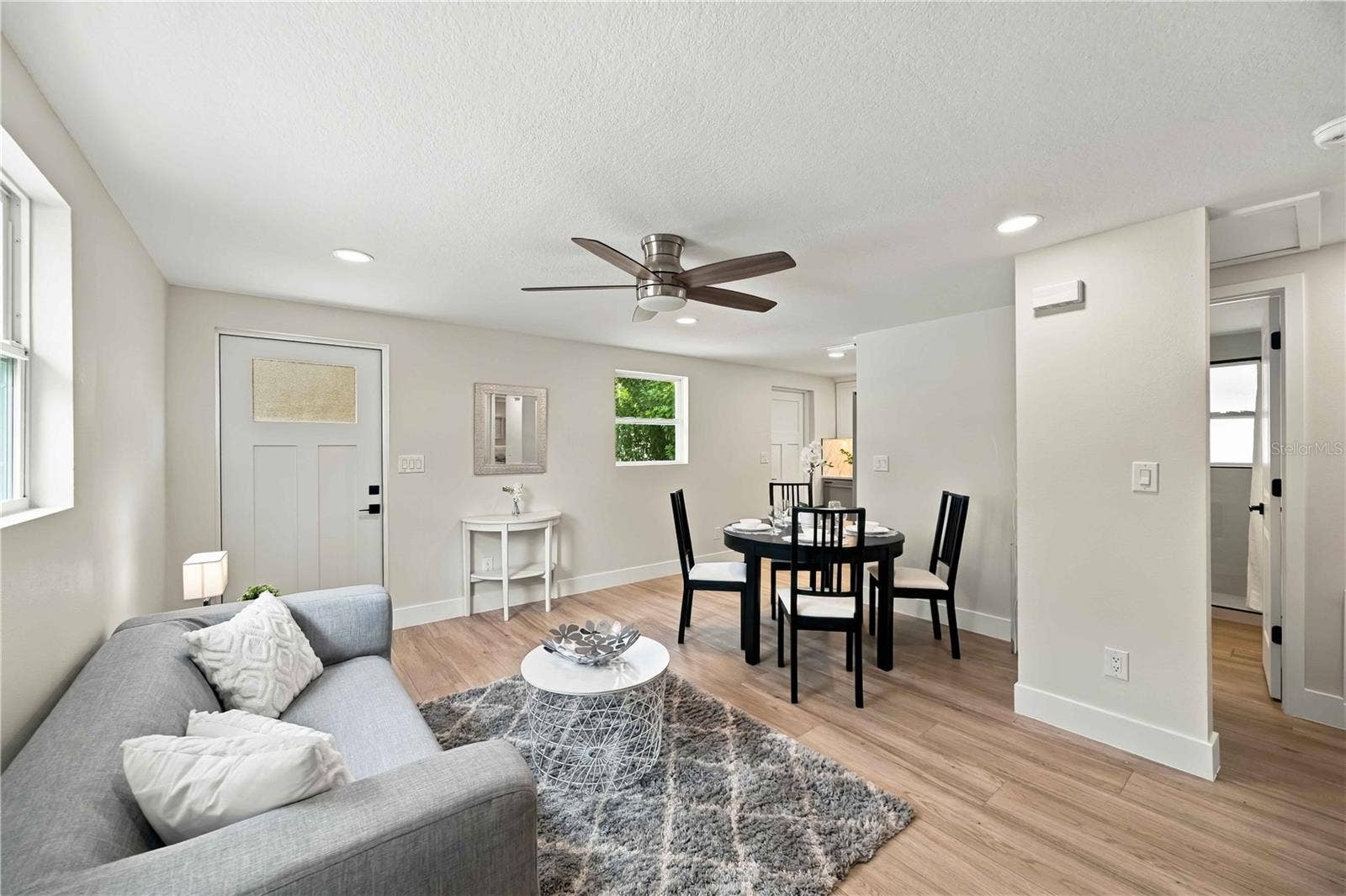 1802 ROBINHOOD STREET, Sarasota, FL 34231 1802 ROBINHOOD STREET, Sarasota, FL 34231