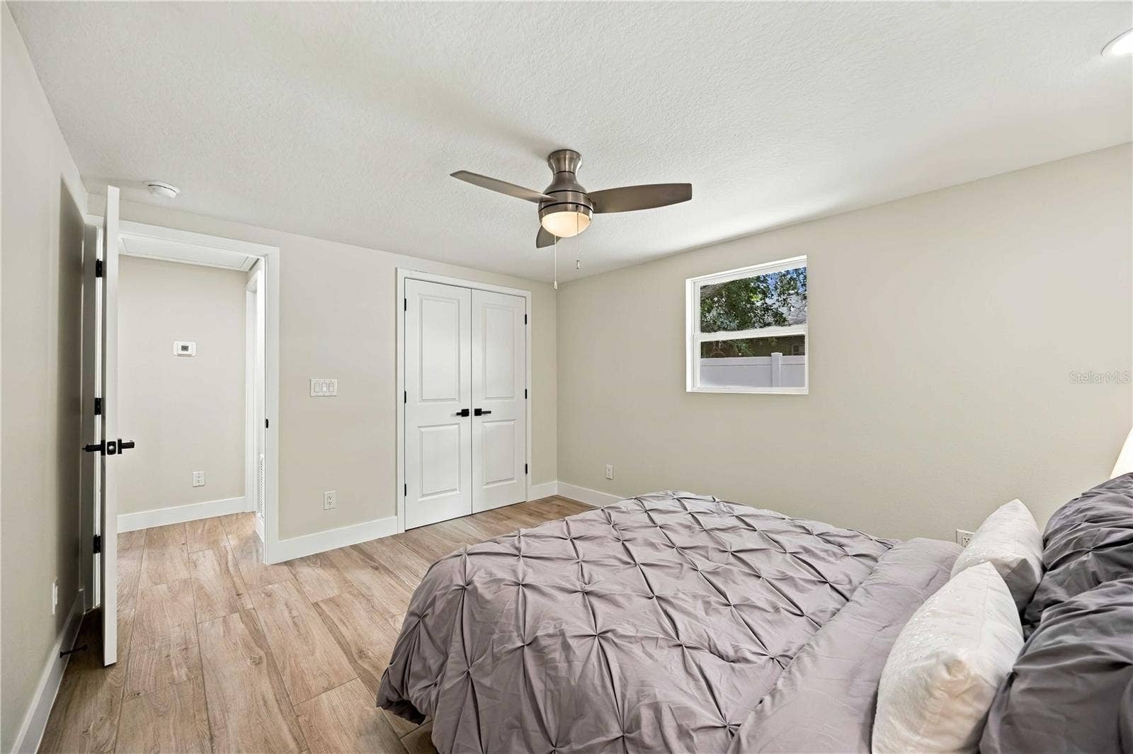 1802 ROBINHOOD STREET, Sarasota, FL 34231 1802 ROBINHOOD STREET, Sarasota, FL 34231