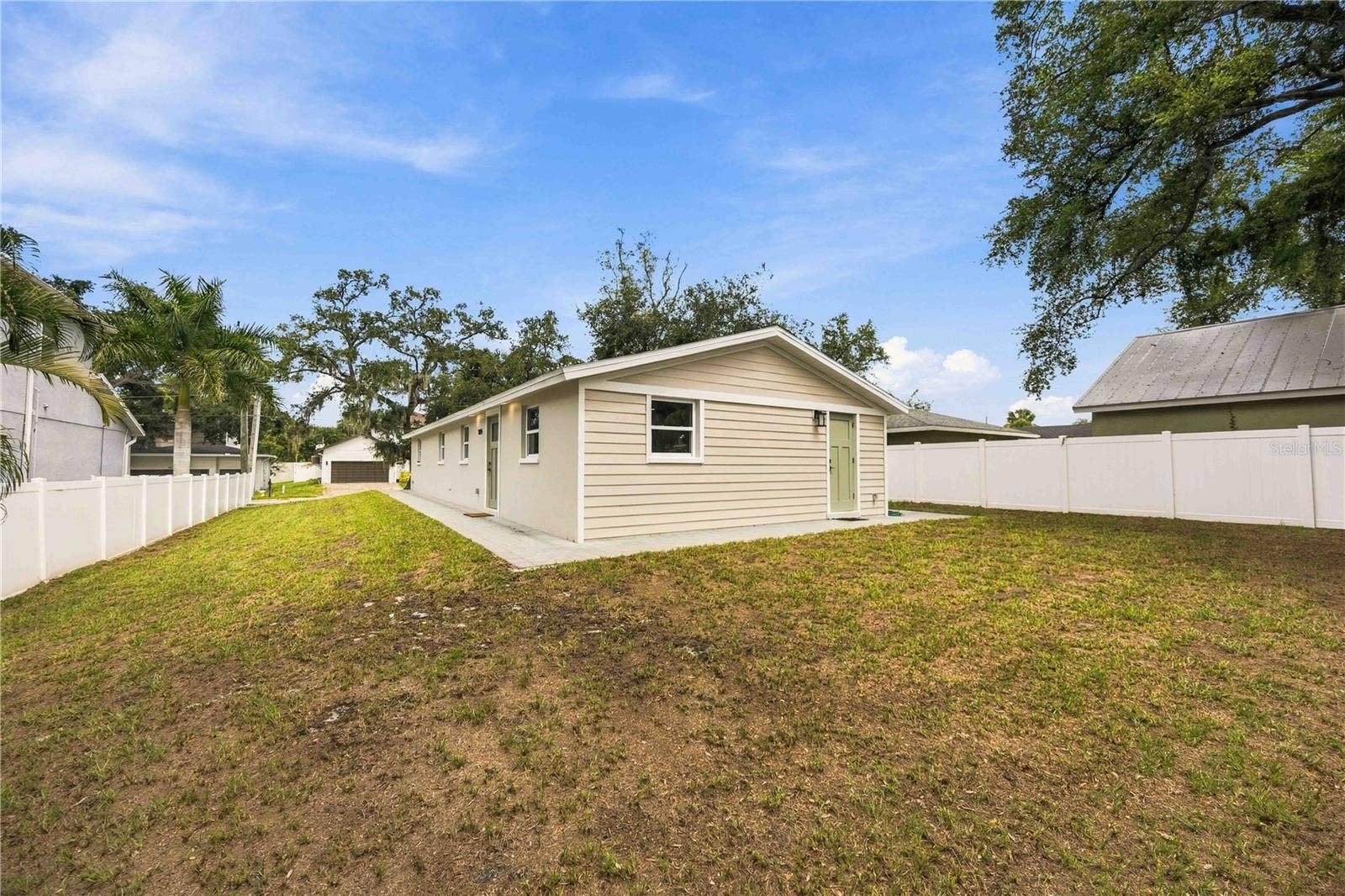 1802 ROBINHOOD STREET, Sarasota, FL 34231 1802 ROBINHOOD STREET, Sarasota, FL 34231