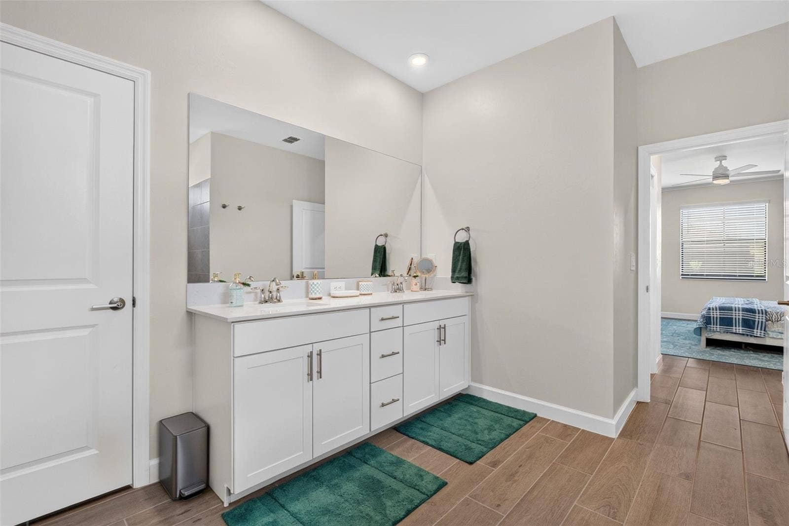 15104 OXFORD GREY DRIVE, Bradenton, FL 34211 15104 OXFORD GREY DRIVE, Bradenton, FL 34211