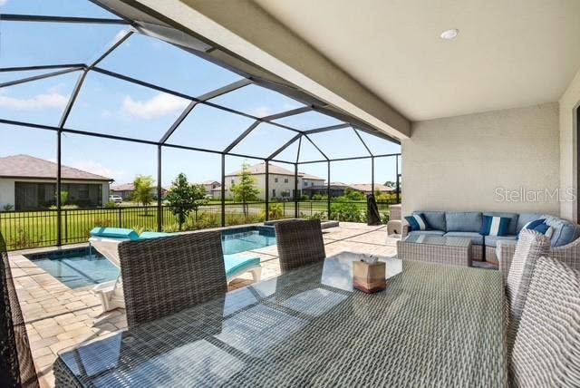 15104 OXFORD GREY DRIVE, Bradenton, FL 34211 Covered outdoor area