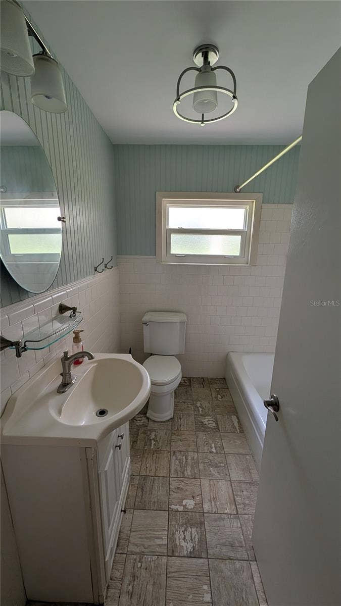 4003 57TH STREET E, Palmetto, FL 34221