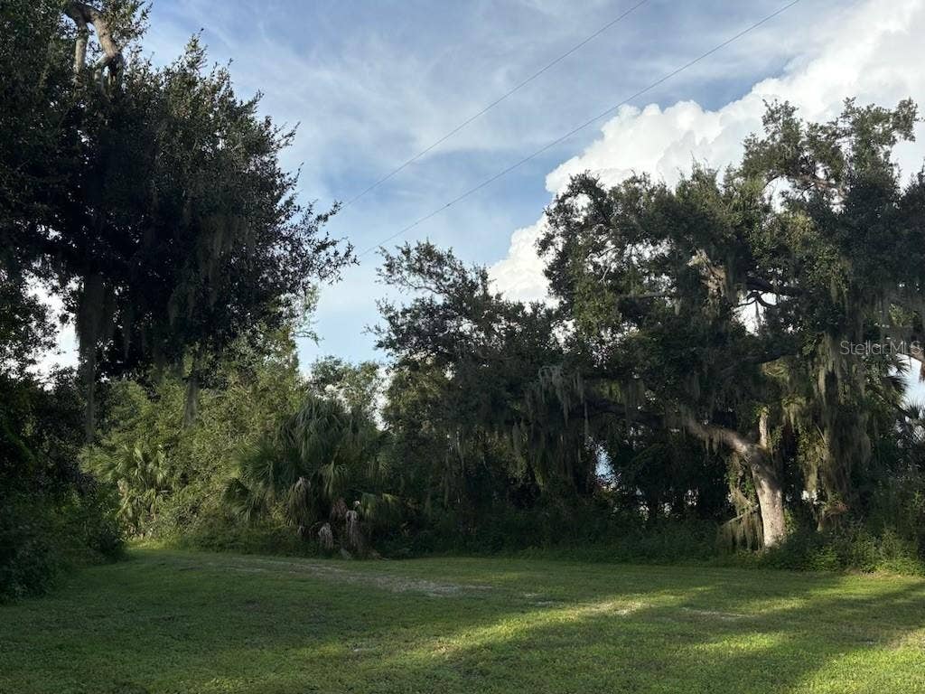 4003 57TH STREET E, Palmetto, FL 34221