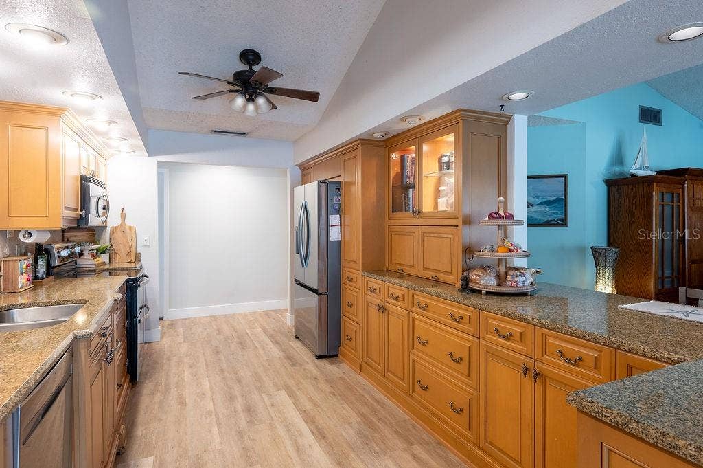 8004 NW 11TH AVENUE, Bradenton, FL 34209 8004 NW 11TH AVENUE, Bradenton, FL 34209