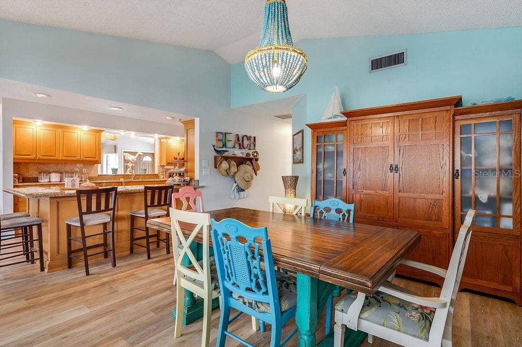 8004 NW 11TH AVENUE, Bradenton, FL 34209 8004 NW 11TH AVENUE, Bradenton, FL 34209